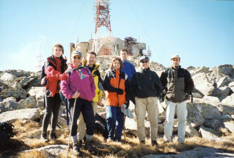 12. Αναμνηστική φωτογραφία στην κορυφή του όρους Περιστέρι (2601μ).